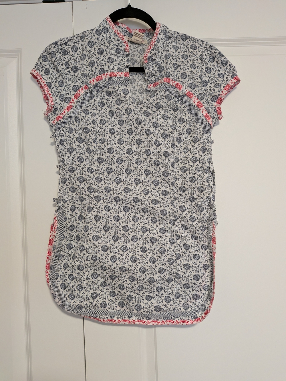 Floral Cap-Sleeve Asian Inspired Top
